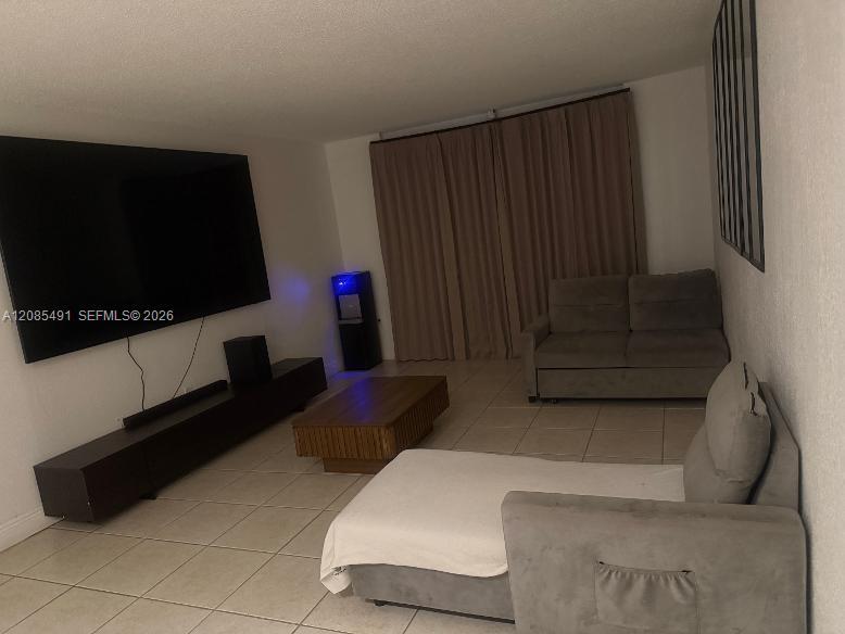 1800 Sans Souci Blvd 115, North Miami, Floride 33181, États-Unis