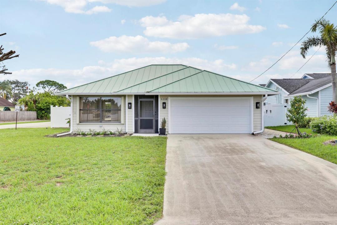 6208 Michael Street, Jupiter, Florida 33458, USA