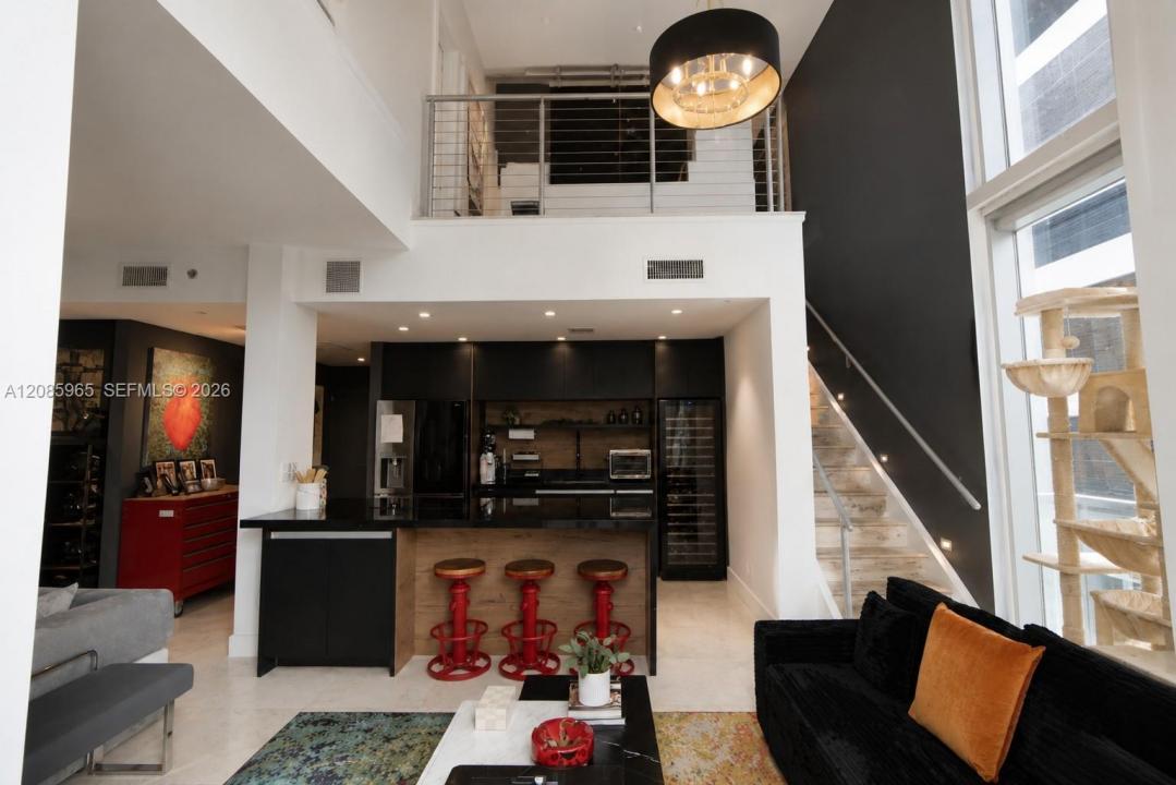 1050 Brickell Ave 222, Miami, Florida 33131, Stati Uniti