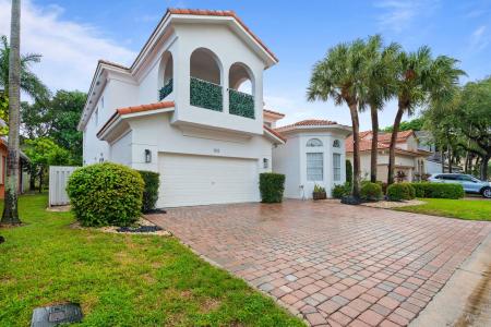 7372 NW 18TH Court, Pembroke Pines, Florida 33024, Estados Unidos