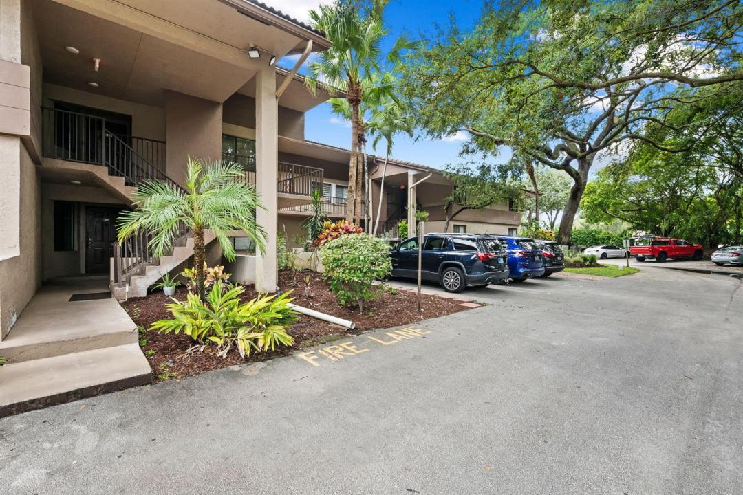 9503 NW 2ND Place 3-B, Coral Springs, Floride 33071, États-Unis