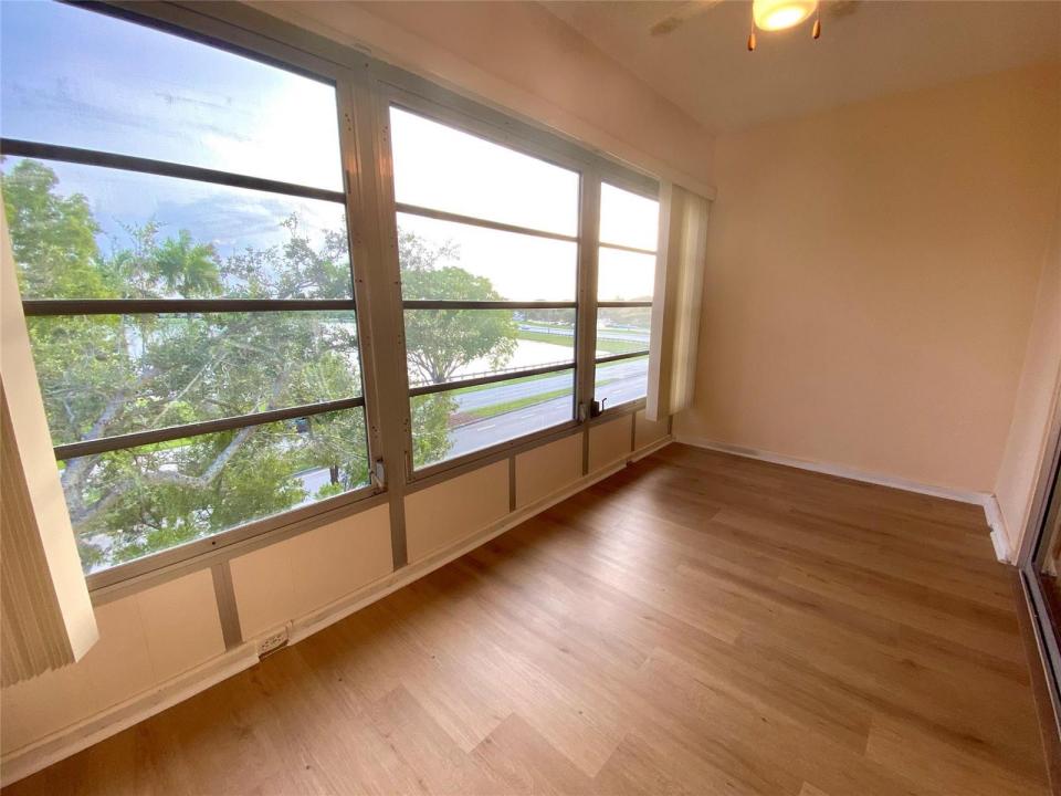 1000 SW 128TH Terrace 411V, Pembroke Pines, Floride 33027, États-Unis