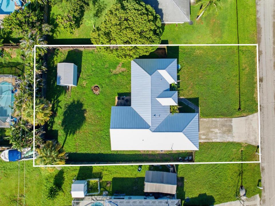 385 SW Nativity Terrace, Port St. Lucie, Floride 34953, États-Unis