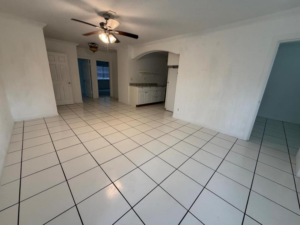 421 NE 11TH Street 5, Fort Lauderdale, Florida 33304, USA