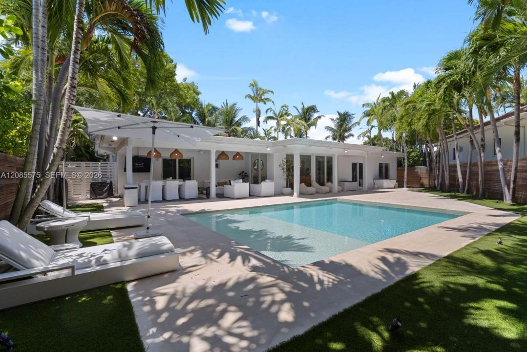 755 Curtiswood Dr, Key Biscayne, Floride 33149, États-Unis