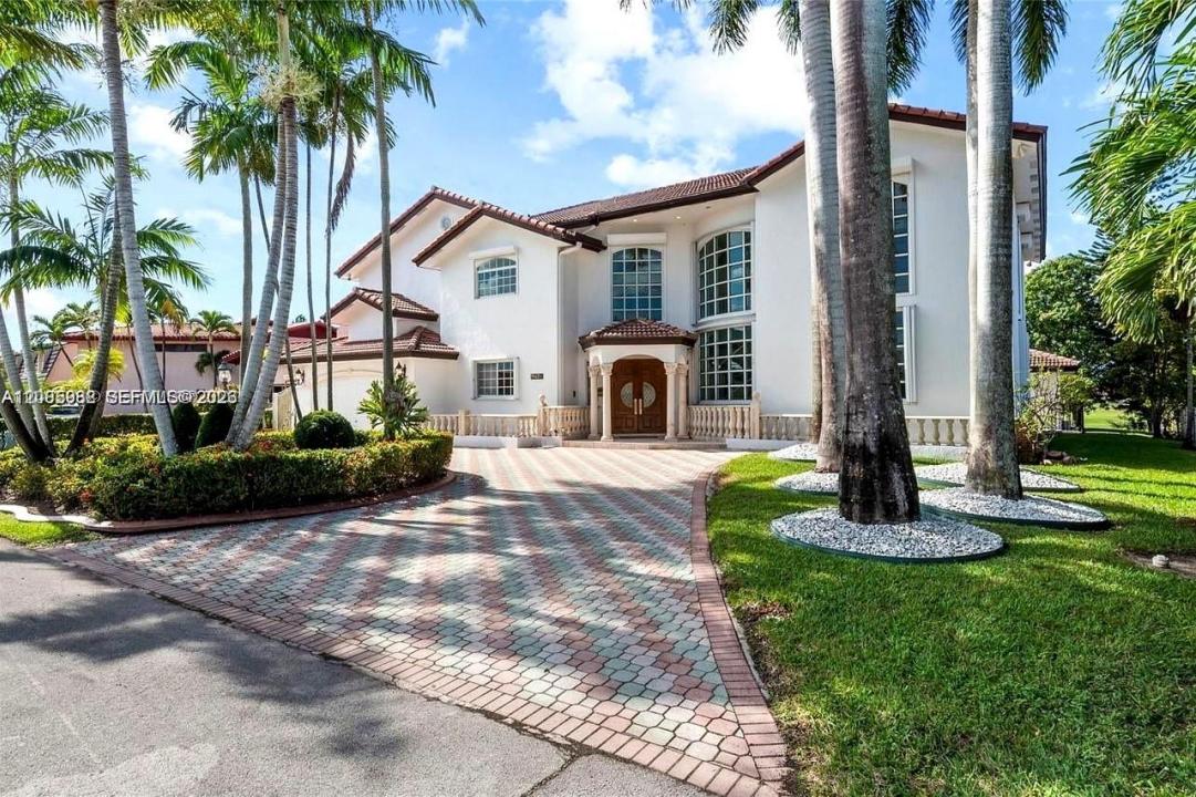 19420 W Saint Andrews Dr, Hialeah, Flórida 33015, Estados Unidos
