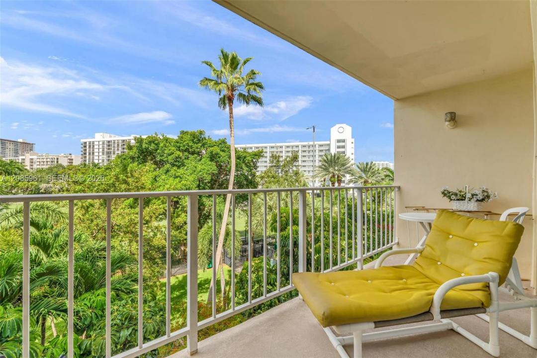 200 178th Dr 409, Sunny Isles Beach, Florida 33160, Stati Uniti