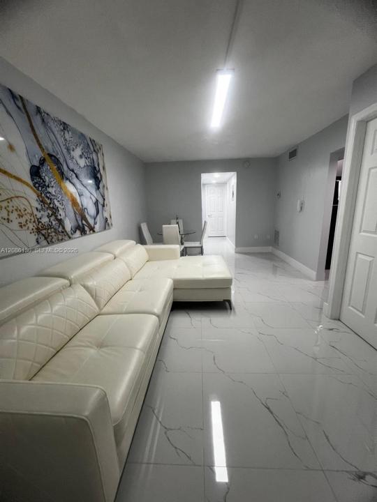 6620 W 2nd Ct 103, Hialeah, فلوريدا 33012, الولايات المتحدة