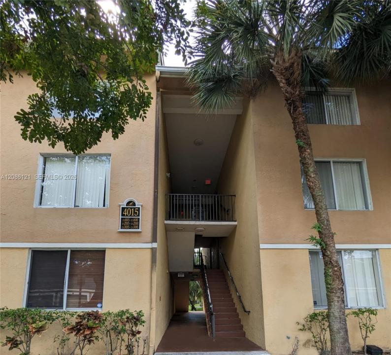 4015 W Mcnab Rd D308, Pompano Beach, Flórida 33069, Estados Unidos