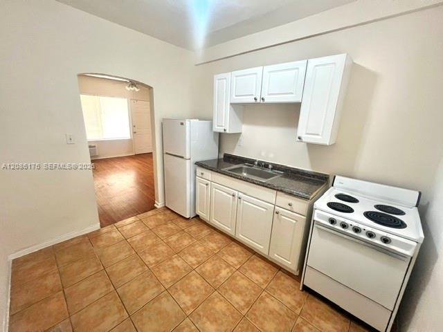 564 NE 66th St 3, Miami, Floride 33138, États-Unis
