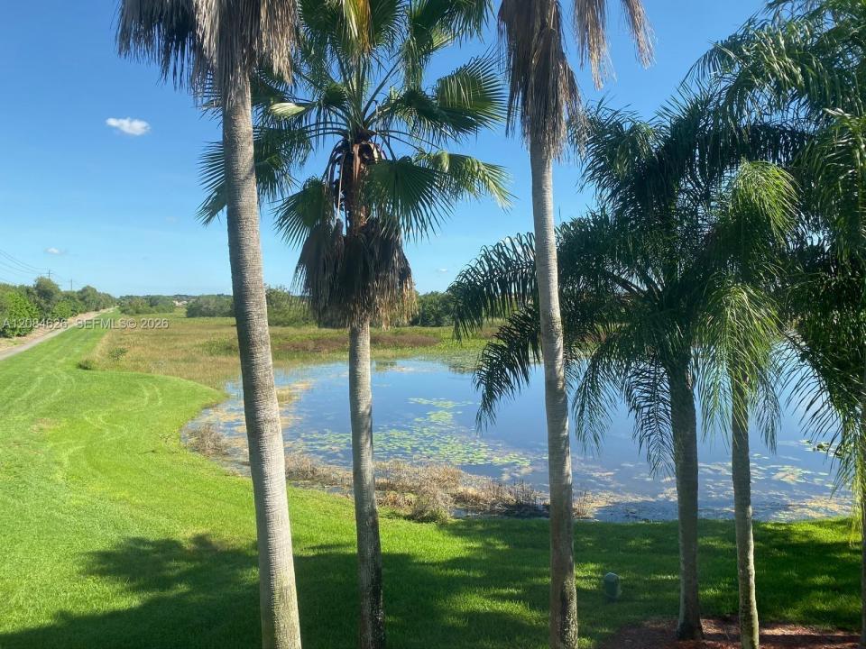 1888 Salerno Cir 1888, Weston, Florida 33327, USA
