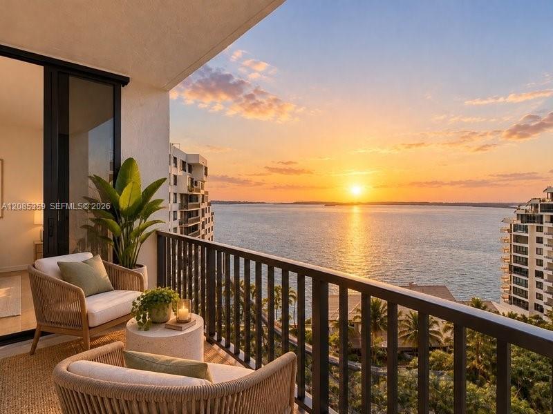 540 Brickell Key Dr 1603, Miami, Florida 33131, Stati Uniti