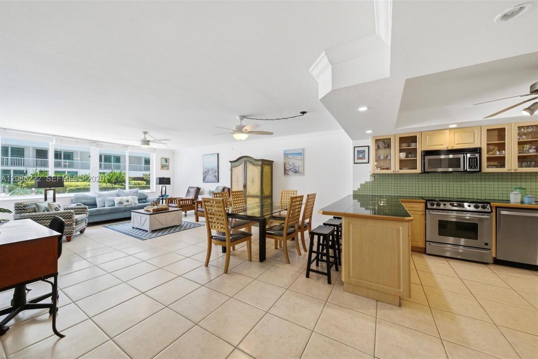 5401 Collins Ave 108, Miami Beach, Floride 33140, États-Unis