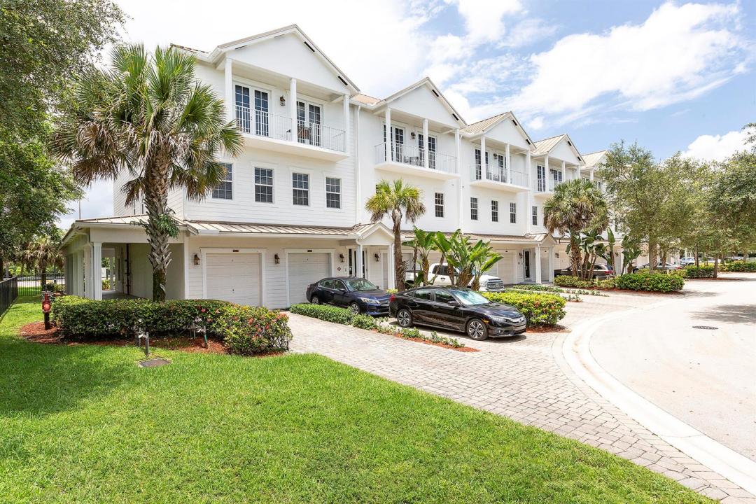 6807 LAKESIDE N Circle 102-1, Davie, Florida 33314, Stati Uniti