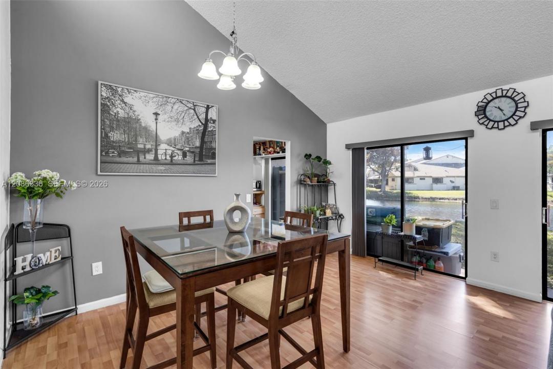 10836 NW 30th Pl 354, Sunrise, Flórida 33322, Estados Unidos