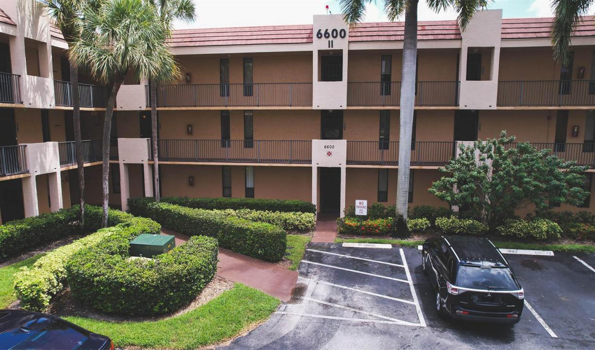 6618 CORAL LAKE Drive 206, Margate, Floride 33063, États-Unis