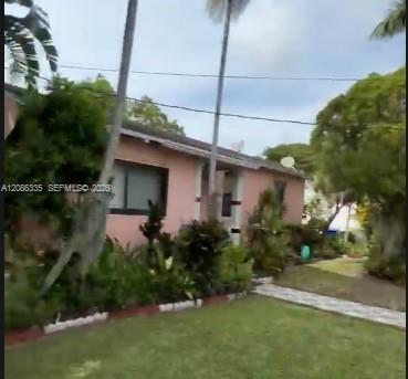 1831 NW 51st St, Miami, Florida 33142, USA