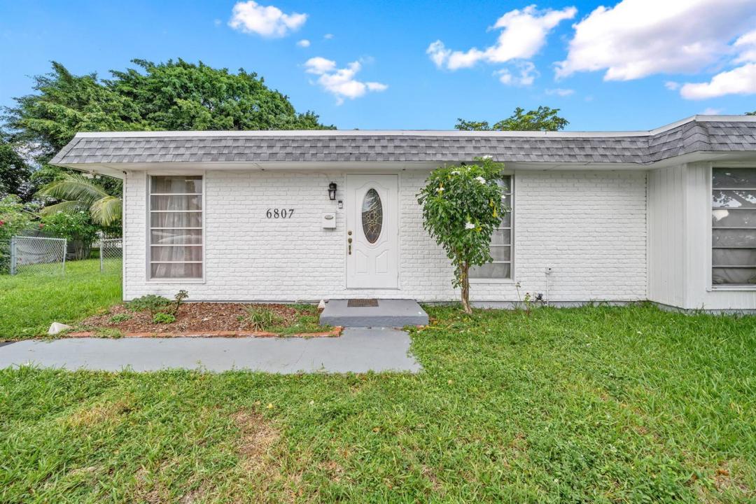 6807 NW 80TH Court, Tamarac, Florida 33321, Stati Uniti