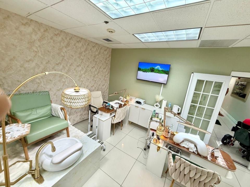 Salon Suite for Sale, Deerfield Beach, Floride 33441, États-Unis