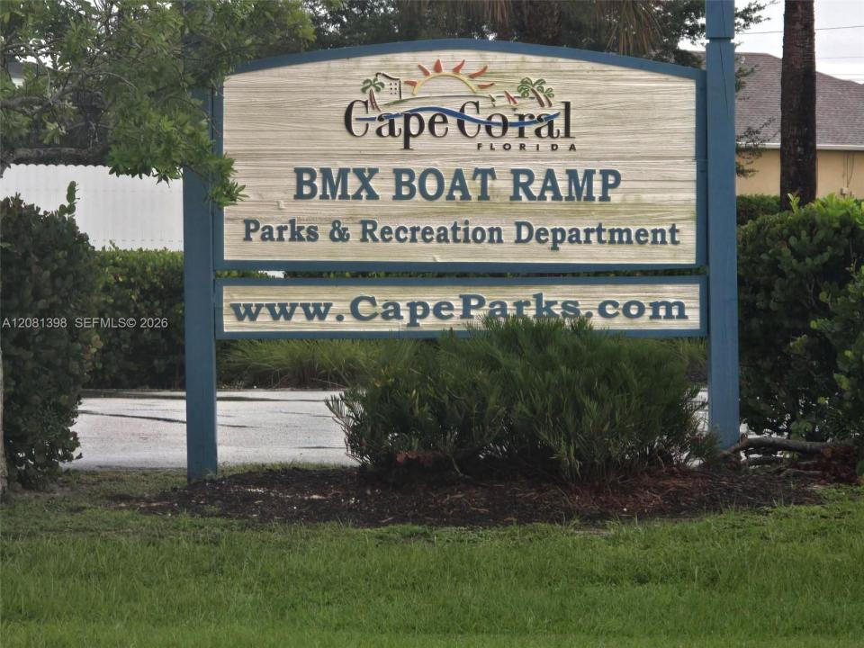 1310 SW 7th Ct 0, Cape Coral, Floride 33991, États-Unis