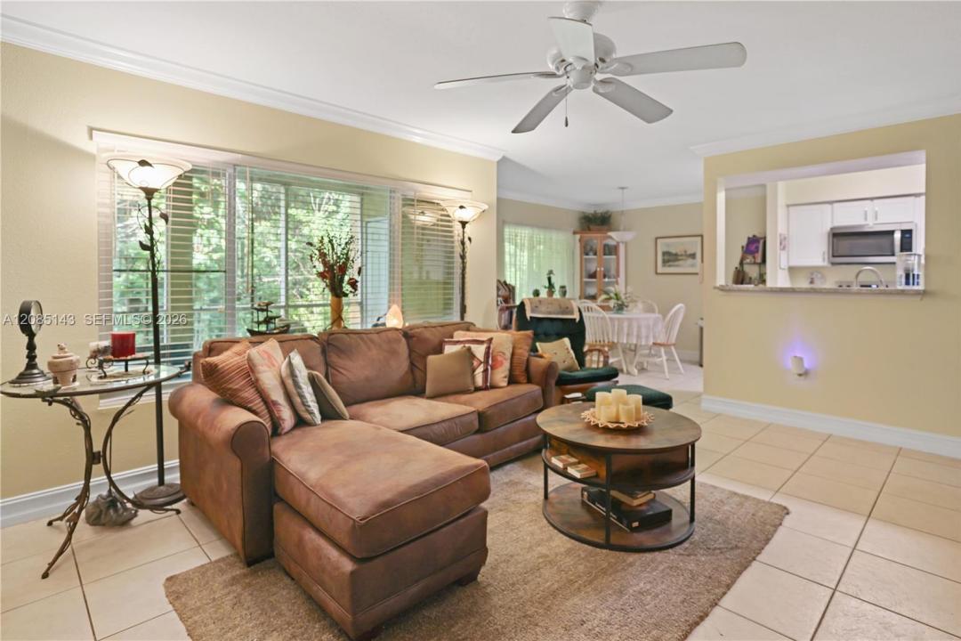 2440 NW 33rd St 1803, Oakland Park, Floride 33309, États-Unis