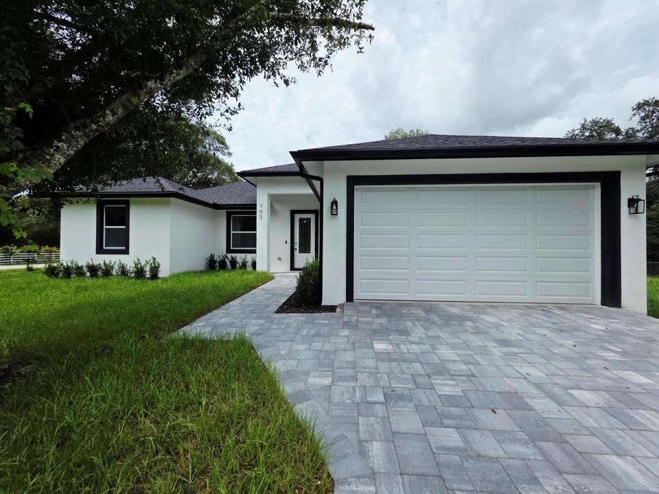 702 NW 39TH Circle, Okeechobee, 플로리다 34972, 미국