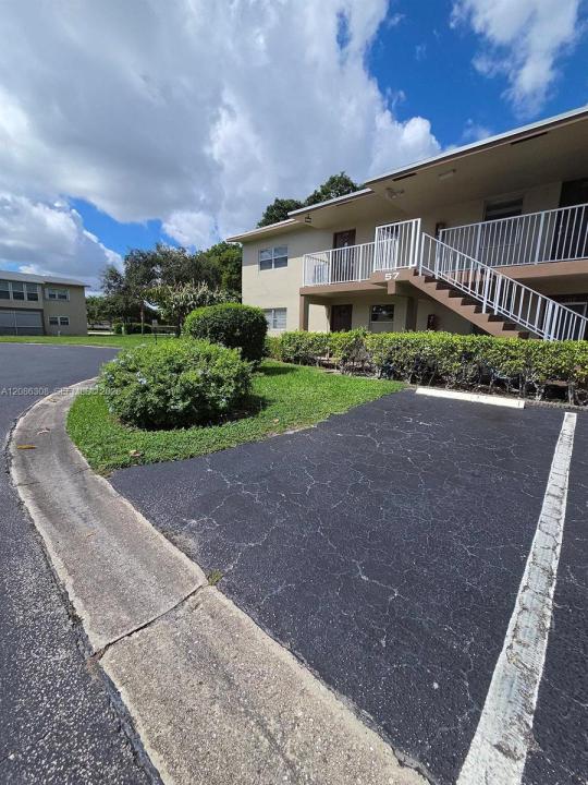 601 NW 79th Ave 101, Margate, Florida 33063, Stati Uniti