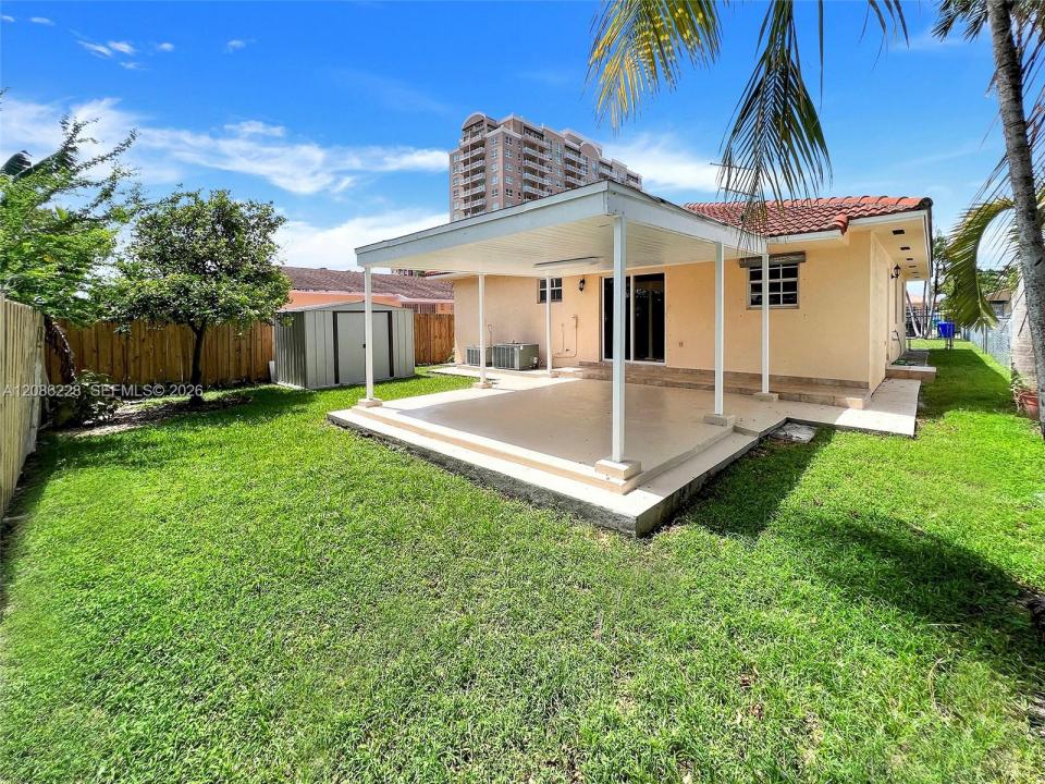 3650 SW 27th St 3650, Miami, Floride 33133, États-Unis