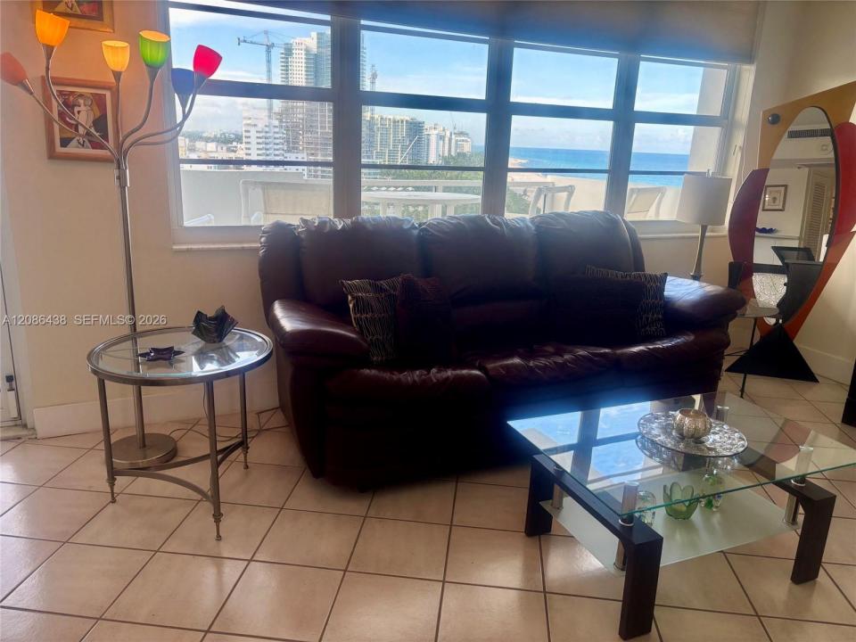 100 Lincoln Rd 1545, Miami Beach, Floride 33139, États-Unis