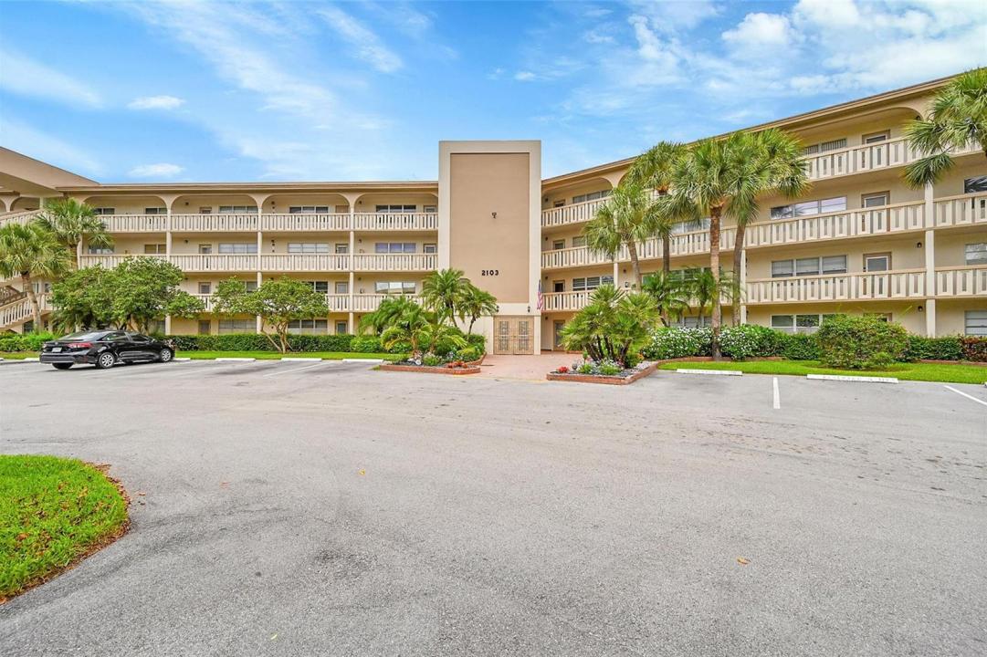 2103 LUCAYA Bend E3, Coconut Creek, Florida 33066, Stati Uniti