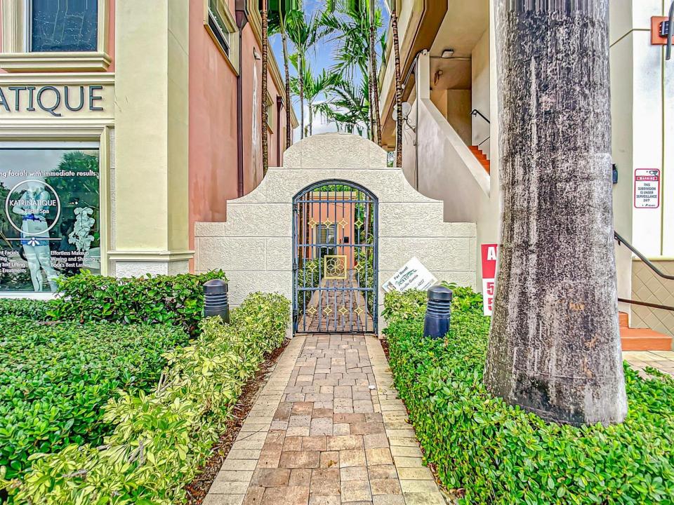 801 E PALMETTO PARK Road, Boca Raton, Floride 33432, États-Unis