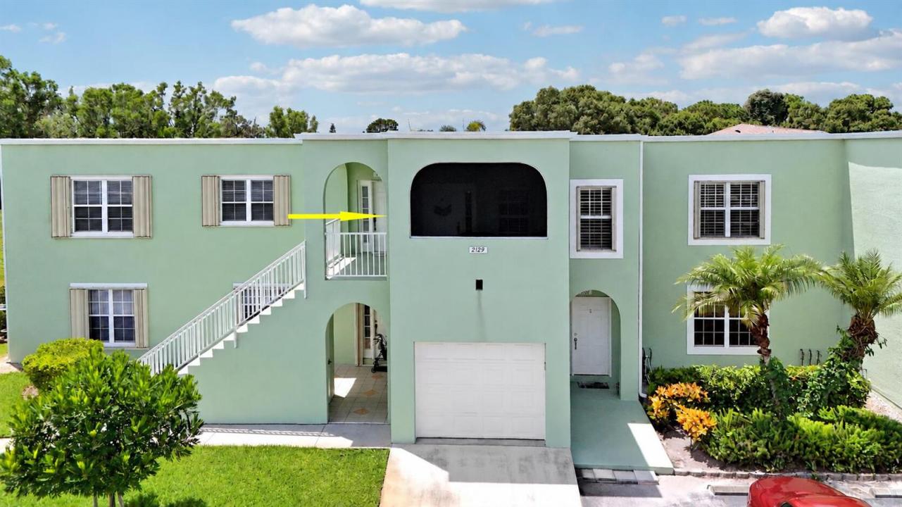 2129 SE Wild Meadow Circle, Port St. Lucie, Florida 34952, USA