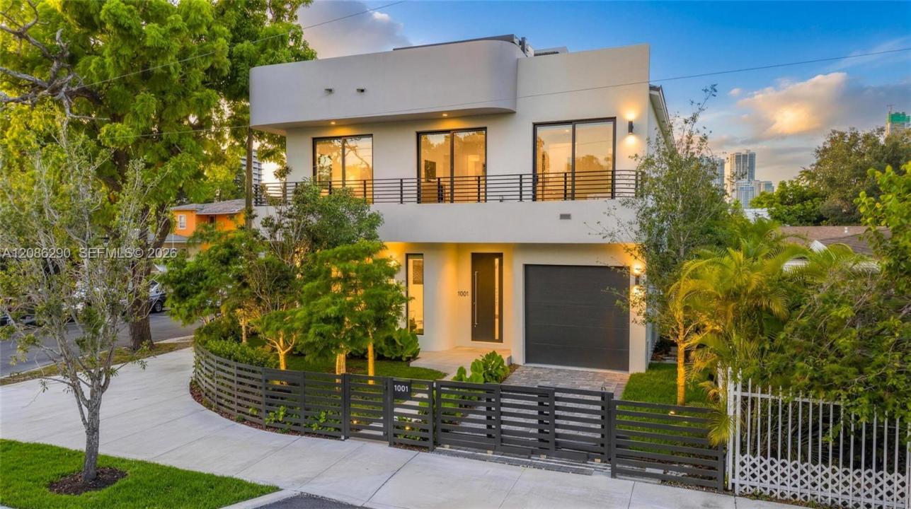 1001 SW 10 AVE, Miami, Floride 33130, États-Unis