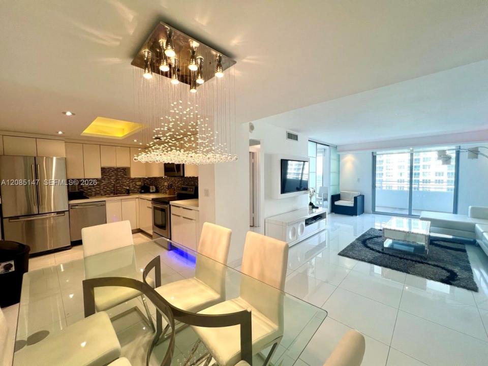 5555 Collins Ave 9Y, Miami Beach, Floride 33140, États-Unis