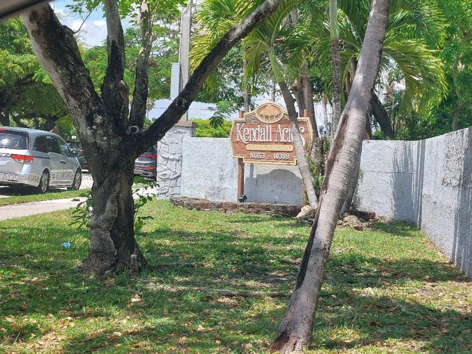 10357 N Kendall Dr DD7, Miami, Florida 33176, USA