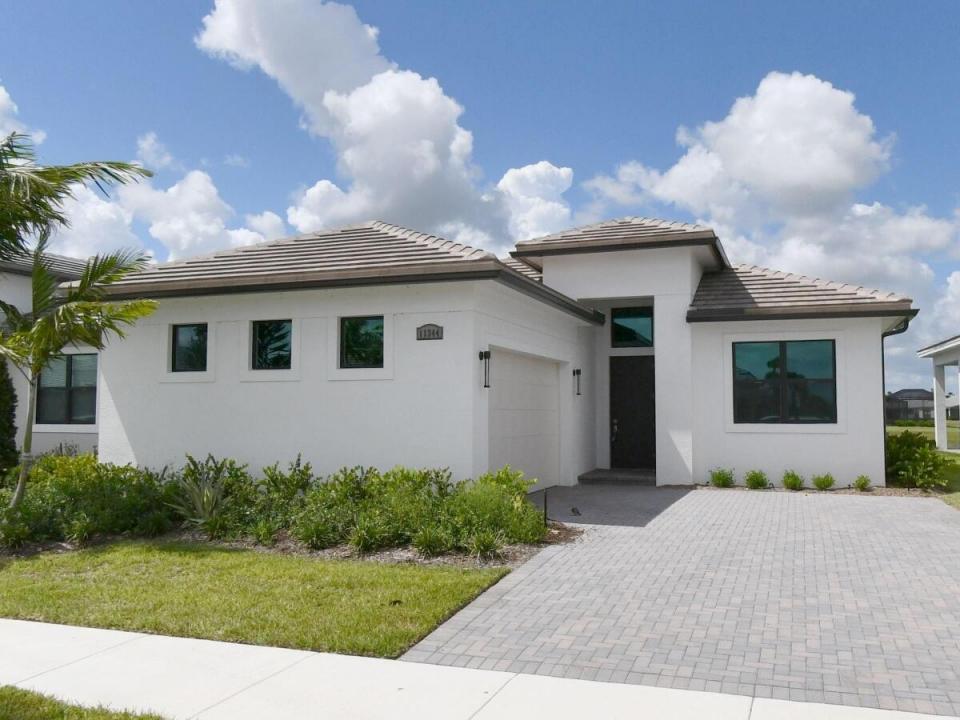 11344 SW Pietra Way, Port St. Lucie, Floride 34987, États-Unis