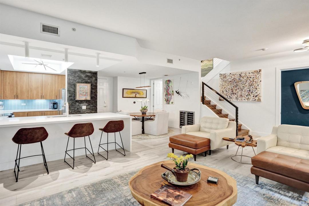 2633 NE 14th Avenue 103, Wilton Manors, Florida 33334, Stati Uniti
