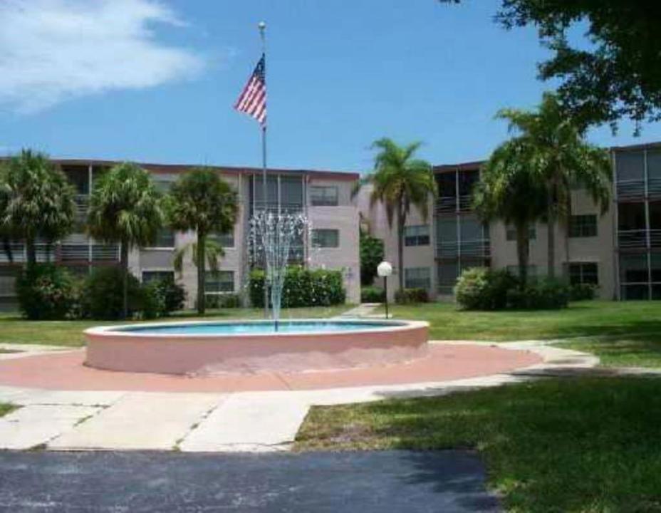 4334 NW 9TH Avenue 7-2D, Deerfield Beach, Floride 33064, États-Unis
