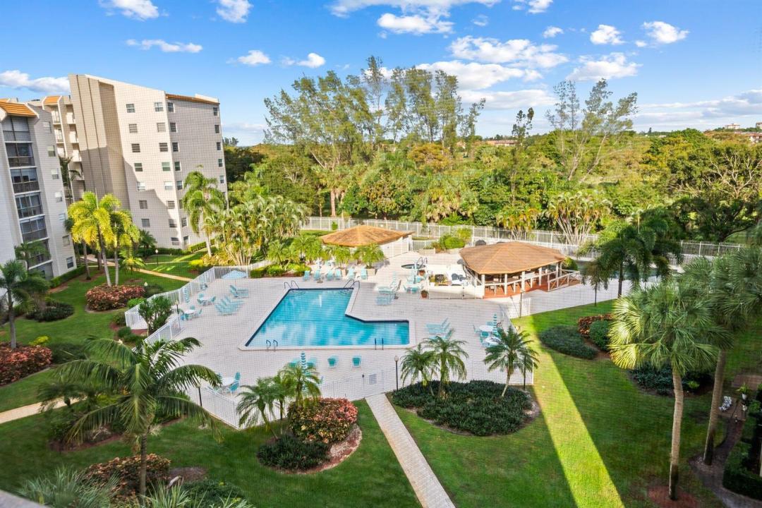 3930 Inverrary Boulevard 608-D, Lauderhill, Floride 33319, États-Unis