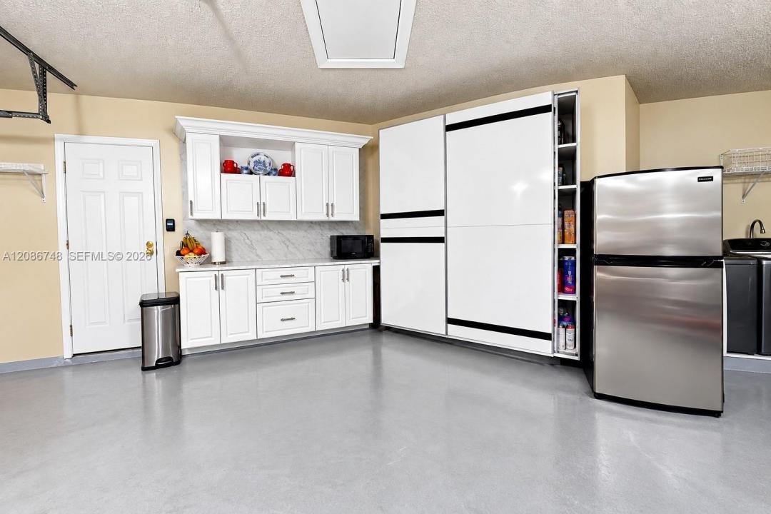 21034 Chinaberry Dr 21034, Boca Raton, Florida 33428, USA