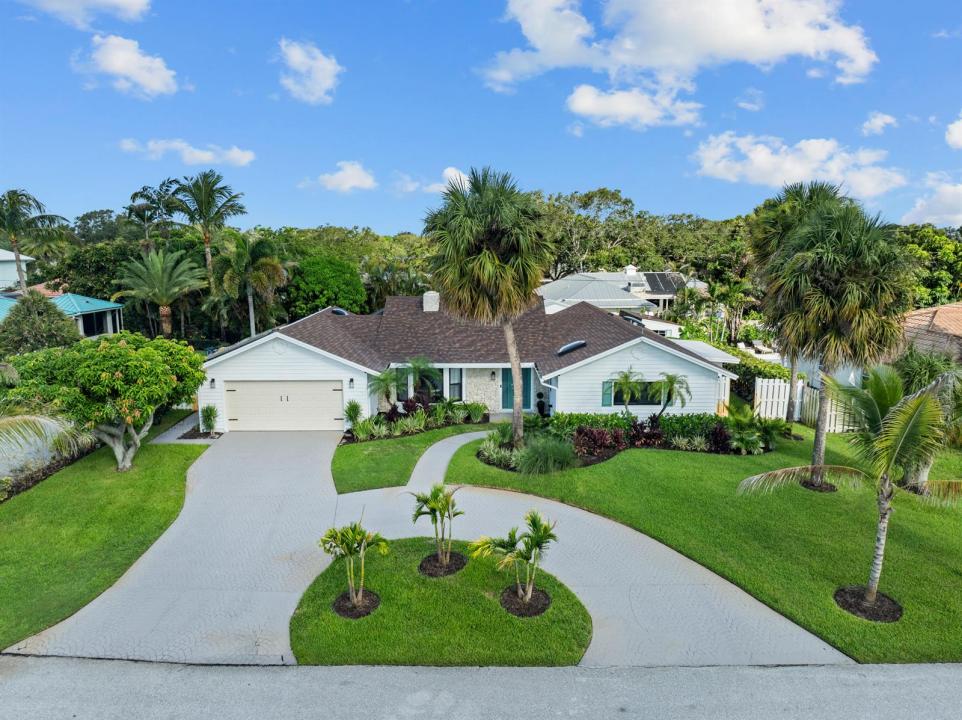 14 SE Paddock Circle, Tequesta, فلوريدا 33469, الولايات المتحدة