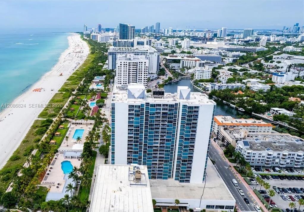 2655 Collins Ave 602, Miami Beach, Floride 33140, États-Unis