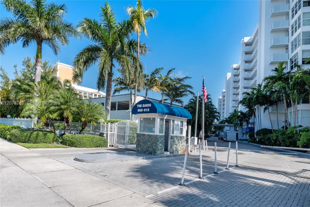 613 Ocean Dr 7C, Key Biscayne, Floryda 33149, USA