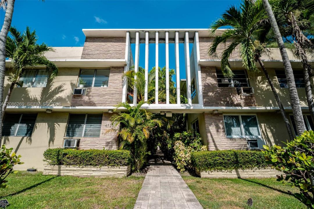 4740 Pine Tree Dr 20, Miami Beach, Floride 33140, États-Unis