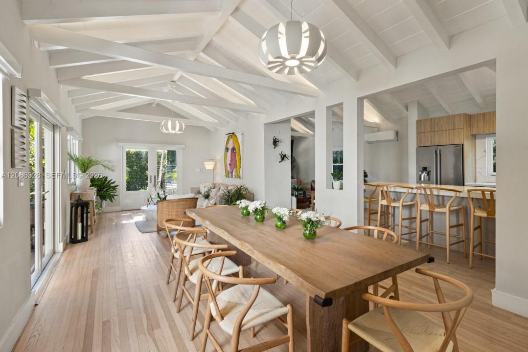 4011 HARDIE AVENUE, Miami, Florida 33133, Stati Uniti