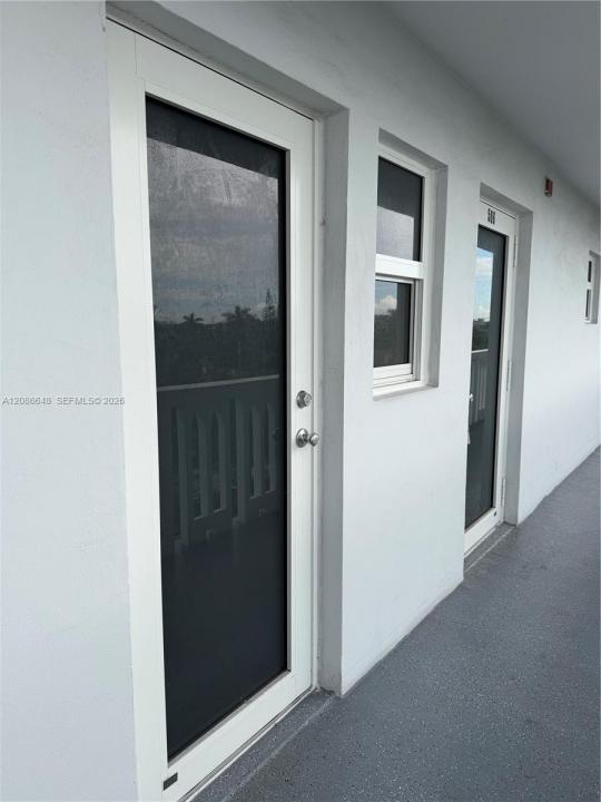 320 NE 12th Ave 506, Hallandale Beach, فلوريدا 33009, الولايات المتحدة