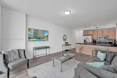 79 SW 12th St 3608-S, Miami, Florida 33130, USA