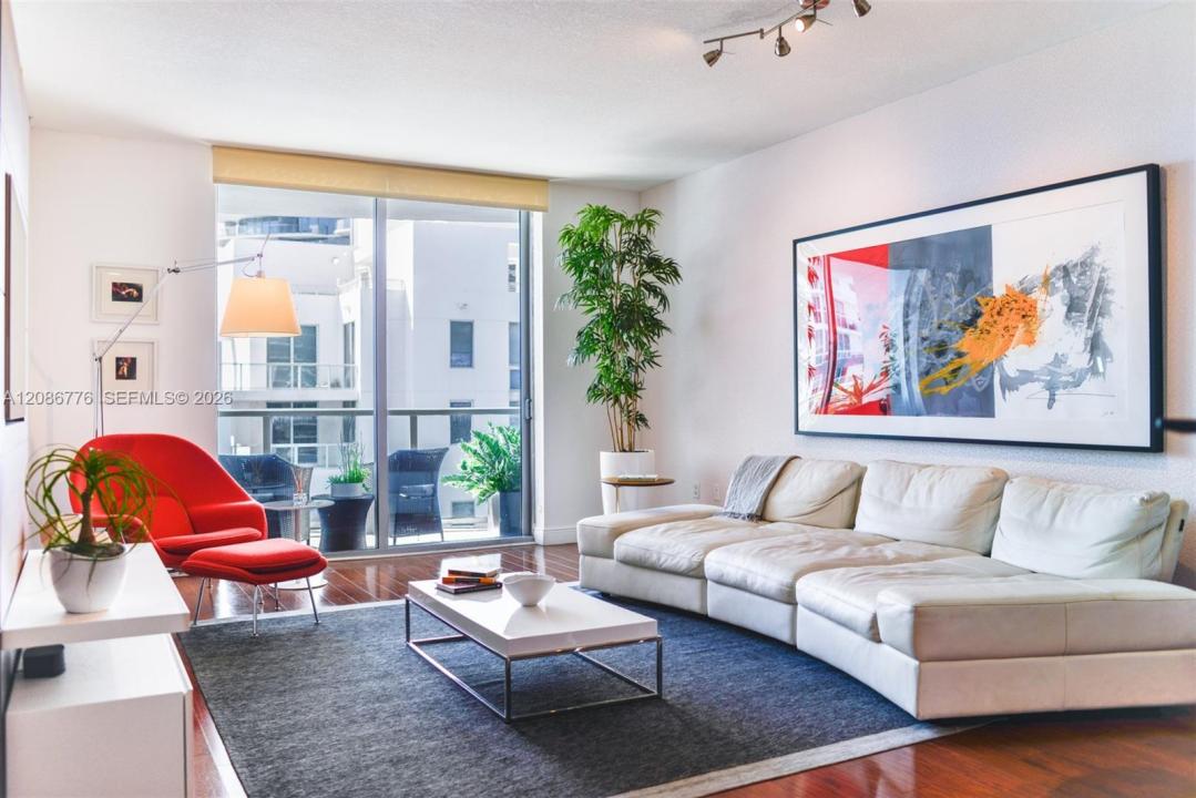 1060 Brickell Ave 3515, Miami, Floride 33131, États-Unis