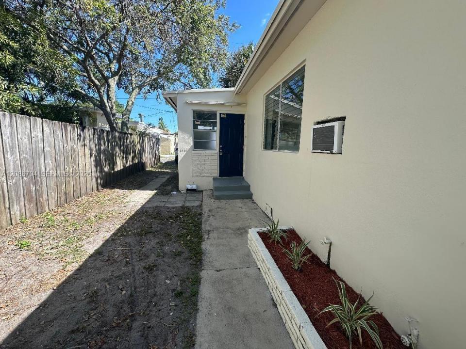 1948 Lincoln St 2, Hollywood, Florida 33020, Stati Uniti