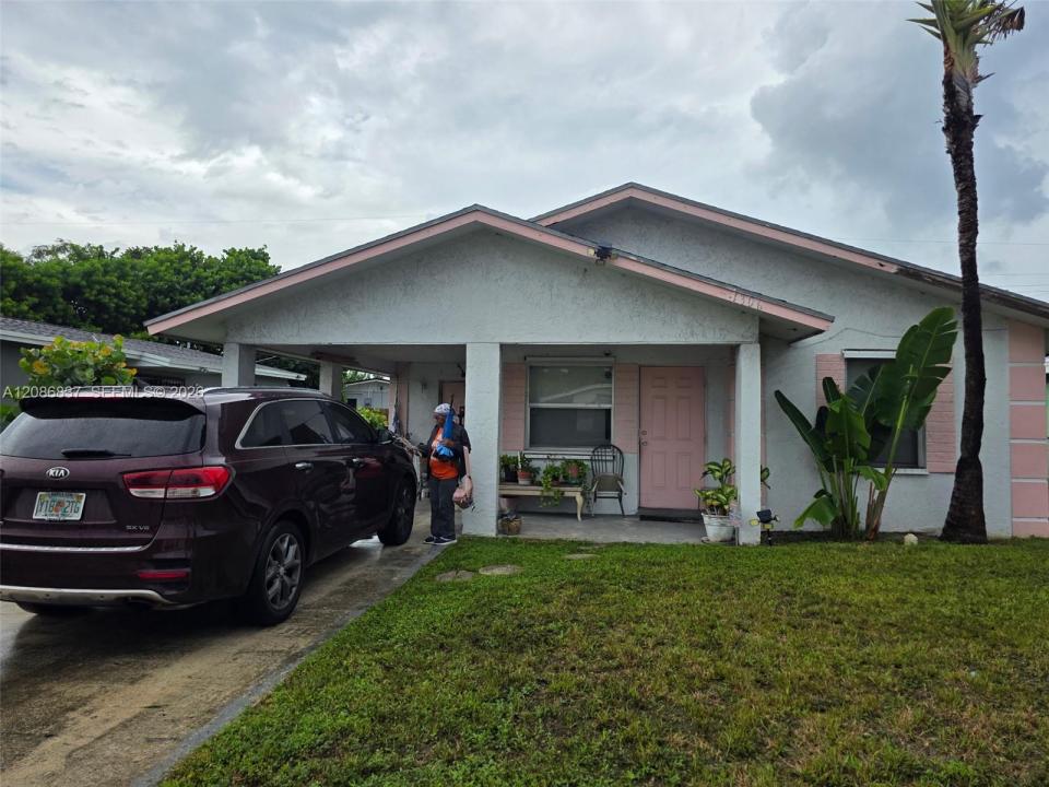 1306 W 23RD ST, Riviera Beach, Floride 33408, États-Unis